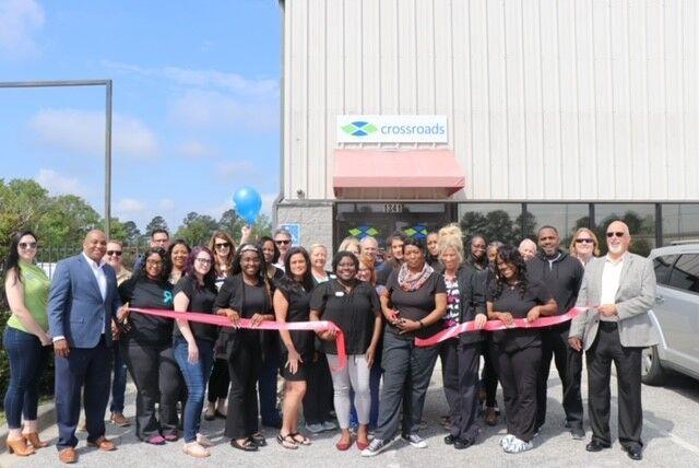 Crossroads Cuts Ribbon Joins Florence Chamber Greater Florence